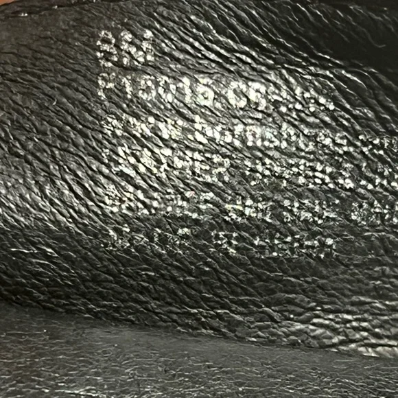 Women's Silver Flats - Picture 5 of 5